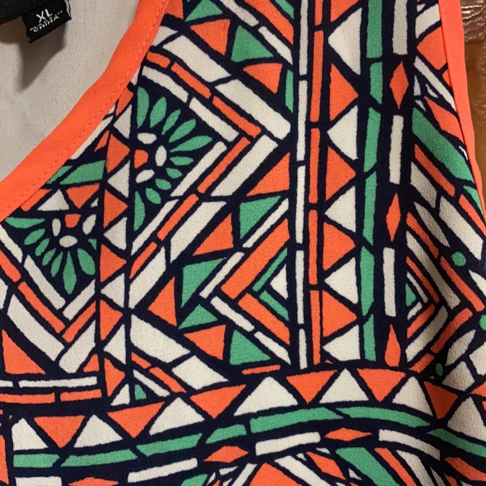 Patterned Summer Tank - Picture 3 of 5